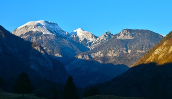 Lavína v slovinských Alpách pochovala troch horolezcov. Na výstup sa vydali napriek varovaniam