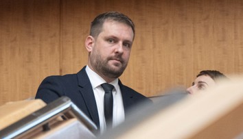 Vláda schválila tri požiadavky lekárskych odborárov. O mimoriadnej situácii nepadla reč