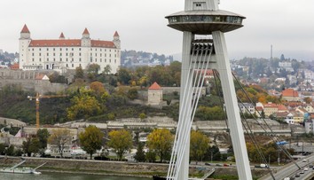 Pribudne v boji o post primátora Bratislavy vážny hráč? Špekuluje sa o kandidatúre jedného z ministrov