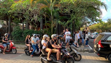 Obľúbená destinácia si posvieti na turistov. Pravidlá slušného správania dostanete na letáku