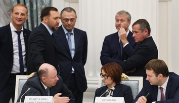 Putin zvolal oligarchov. Mal ich požiadať o miliardy na financovanie vojny na Ukrajine