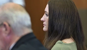 Zvrat v prípade matky obvinenej z vraždy detí: Porota verdikt nevyniesla