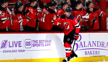 VIDEO: Nemec s ďalším gólom v NHL. Napriek tomu mal proti Philadelphii príšernú štatistiku