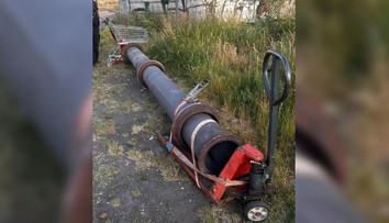 Bizarná krádež v Bratislave: Dvojica ťahala 600-kilové potrubie mestom na vozíkoch