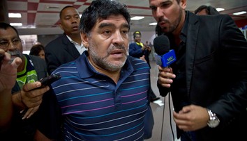 Polícia prehľadala ordináciu Maradonovho psychiatra a údajne ho obvinila