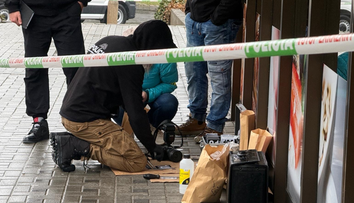 Do bankomatu v Malackách vložili výbušninu. Páchateľov vyrušili policajti, utiekli na kolobežkách