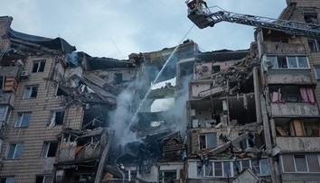 VIDEO: Ďalší obrovský ruský útok na Kyjev. Zahynulo najmenej sedem ľudí