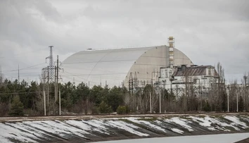 Greenpeace varuje pred novou katastrofou v Černobyli. Hrozí rozpadnutie pôvodného sarkofágu