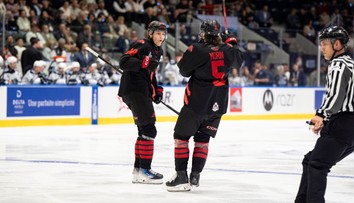 Sedem bodov v jedenástich dueloch. Dvadsaťročný Slovák začal sezónu v zámorí výborne