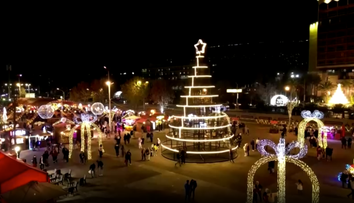 Po páde diktátorského režimu začala v Sýrii panovať vianočná atmosféra. V Damasku otvorili vianočné trhy