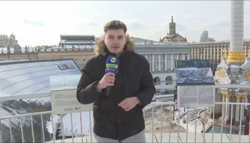 Ukrajinci si pripomínajú smutné výročie. Majdan sa mení na najstráženejšie miesto na svete