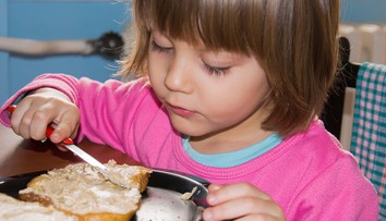 Aká má byť desiata školáka? Rozhodne nie chlieb s paštétou či proteínová tyčinka