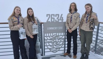 Betlehemské svetlo na Lomnickom štít vyniesli až na druhý pokus. Ten prvý zmarilo počasie