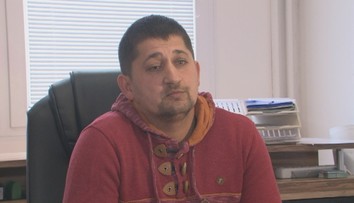 O stoličku starostu sa opäť uchádza kandidát s kriminálnou minulosťou. Tvrdí, že je už čistý