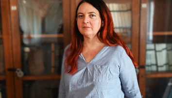 Historička a poradkyňa seriálov Dunaj a Sľub: Vytratila sa tolerancia a ohľaduplnosť. Oháňame sa kresťanskými hodnotami, ale nežijeme ich