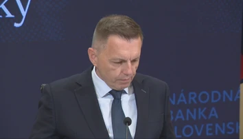 Kažimír vo funkcii nadsluhuje deväť mesiacov. Je možné, že až do volieb nebude zvolený guvernér Národnej banky