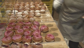 Poľské pekárne vo štvrtok praskali vo švíkoch. Takmer každý si kupoval šišky, dôvod vás možno prekvapí