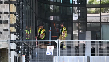 Tragický požiar v Bruseli. Vo výťahu našli niekoľko tiel, ďalších šesť ľudí je nezvestných