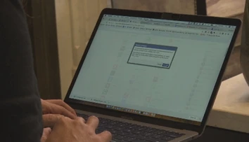 Facebook patrí k najväčším zberačom dát. Ukážeme vám, ako sa k ním dostať