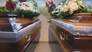 Podvodníci cielia na pozostalých. Po pohrebe od nich pýtajú ďalšie peniaze