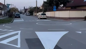 Kruh bez kruháča. V Trnave namaľovali objazd, vodiči krútia hlavou