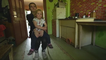 Ľubica sama živí sedem detí. Niekedy sebe zoberiem z úst a dám radšej im, hovorí