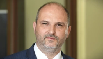 Kandidátovi J. Polačekovi vyjadrilo podporu 16 starostov košických MČ