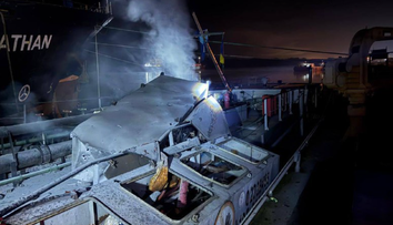 Útok na loď pod slovenskou vlajkou. Ruské drony zasiahli v prístave na Ukrajine