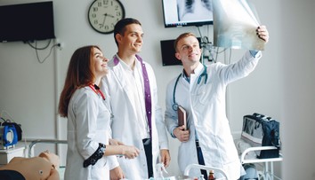 Lekári dokázali nemožné: Muž žil dva dni bez pľúc, zachránila ho umelá inteligencia