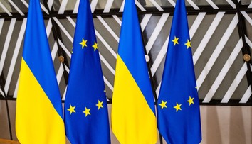 EÚ schválila nové sankcie proti Rusku a 90-miliardovú pôžičku pre Ukrajinu