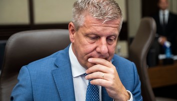 Lengvarský poslal nemocniciam list, žiada ich, aby preplánovali nachystané zákroky