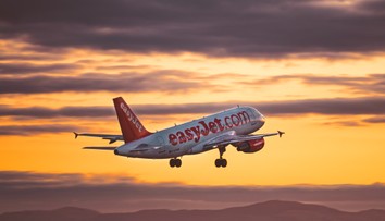 Jedna z najznámejších nízkonákladových leteckých spoločností hrozí štrajkom. Pilotom sa nepáčia platy