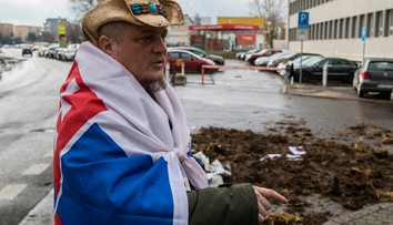 Niektorí nespokojní farmári od Magdoška chcú ísť do politiky