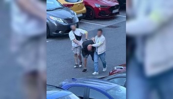 VIDEO: Ani po naháňačke a prestrelke v Petržalke to nevzdával. Muž sa pred policajtmi skryl v kríkoch