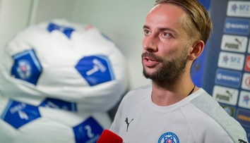 Veľké upratovanie v Slavii, nový angažmán si môže hľadať aj Švento