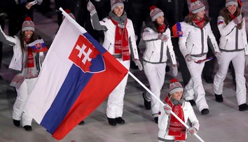 FOTO: Otvárací ceremoniál ZOH je minulosťou, pozrite si oblečenia výprav