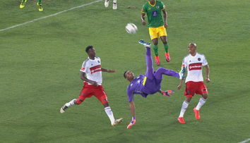 TOP 50 najkrajších gólov roku 2016: Do výberu sa dostal aj Hamšíkov projektil