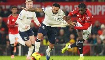 Premier League: Manchester United sa po remíze posunul na ôsme miesto. O výhru prišiel v závere