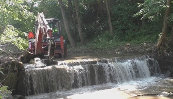 Riečna revolúcia oslobodí naše rieky. Pod Poľanou už odstraňujú neželané zábrany