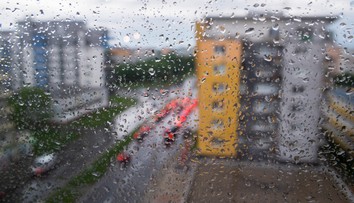 Sobota prinesie búrky. Počítať s nimi treba najmä na východe Slovenska