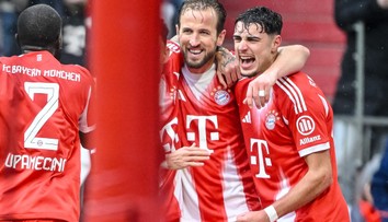 Kane má pred MS formu ako hrom. Hetrikom vybavil Bayernu double