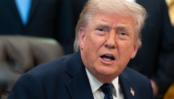 Trump odmieta nový mierový návrh Iránu. Tvrdí, že ignoruje jadrový program