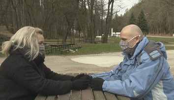 Bednárovci prišli o dcérku pri pôrode. Žiadajú pravdu o tom, čo sa stalo i spravodlivosť