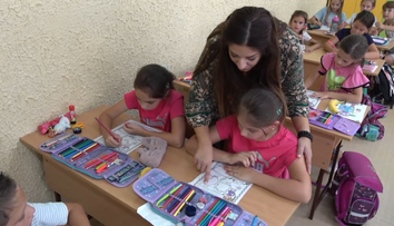 Vychovávateľky sú nahnevané a sklamané. To, čo im roky sľubujú, nateraz škrtli