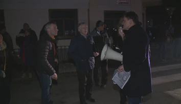 Míting kotlebovcov v Slovenskej Ľupči sa vyostril. Vzoprel sa im Alojz Hlina