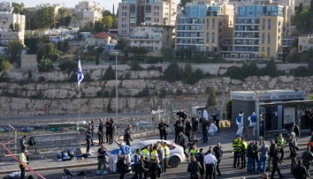 VIDEO: Hamas udrel v Jeruzaleme. Streľba na zastávke má najmenej tri obete, útočníkov zneškodnili