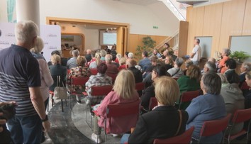 Vášne, nadávky, piskot a krik. V „meste trdelníkov“ panuje napätie pre novú ekologickú spaľovňu