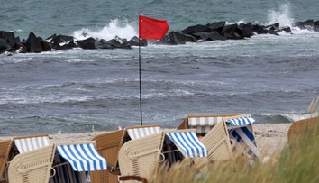 V susednej krajine uzavreli viaceré pláže a prírodné kúpaliská. Príčinou sú sinice aj baktéria E. coli