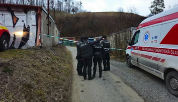 Záhadný prípad v Prešove. Manželka našla muža v aute s inou ženou, obaja sú mŕtvi