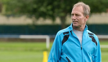 Tréner Jurkemik nenechal na našej reprezentácii nitku suchú. Jasne pomenoval príčinu zlyhania tímu